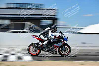 media/Mar-25-2024-Moto Forza (Mon) [[8d4319bd68]]/3-Intermediate Group/Session 4 (Front Straight Speed Pans)/